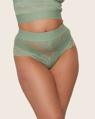 Francine / Gia Thong : Basil Green