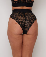 Hallie Brazilian : Midnight Black