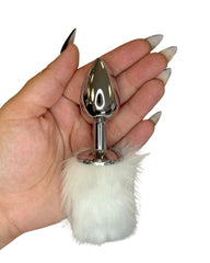 Tail to Tell : Ice White