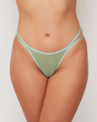 Indie Brazilian : Basil Green