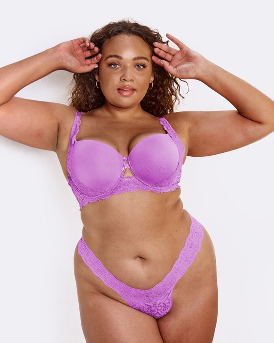 Supportive and sexy EZ-T underwire bra in amethyst