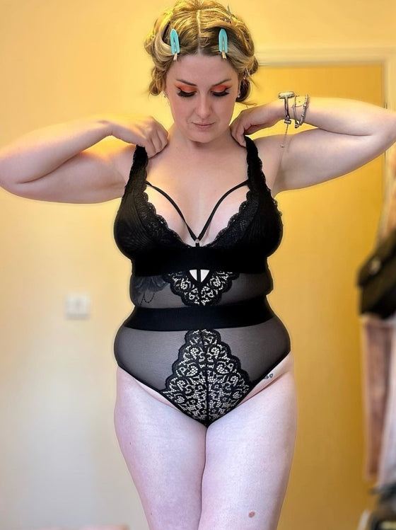 Alicia Bodysuit : Midnight Black