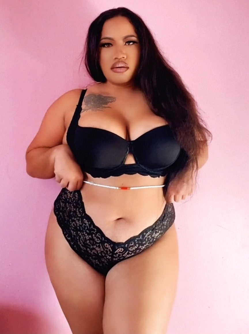 Daley Lace T-shirt Bra : Midnight Black