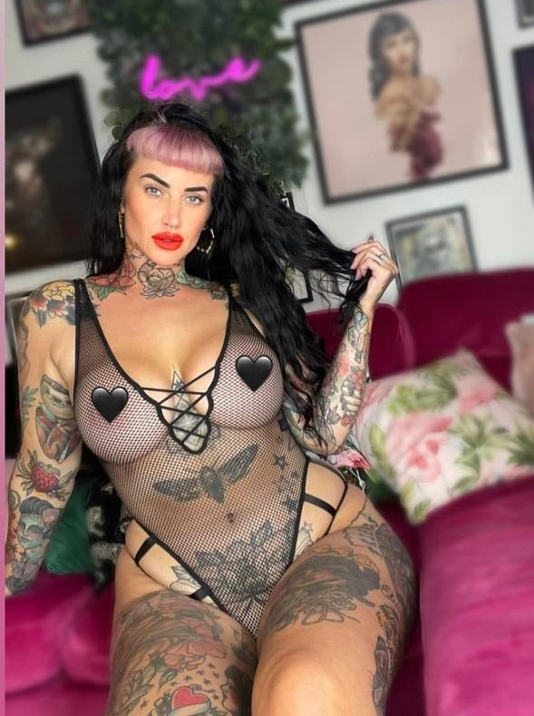 Spiders Web Bodysuit : Obsidian Black